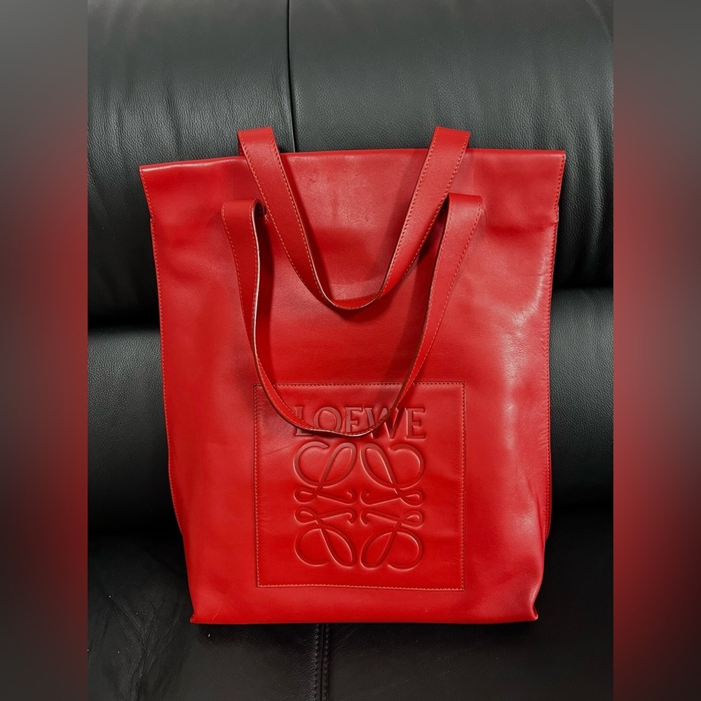 Auth Authentic Loewe Red Logo Embossed Leather Tote Bag – Large Capacity – 95% N